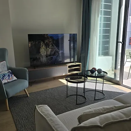Moderno Apartamento Cerca Del Mar En Tenerife *