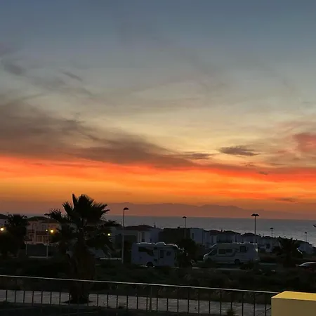 Moderno Apartamento Cerca Del Mar En Tenerife * Santa Cruz de Tenerife